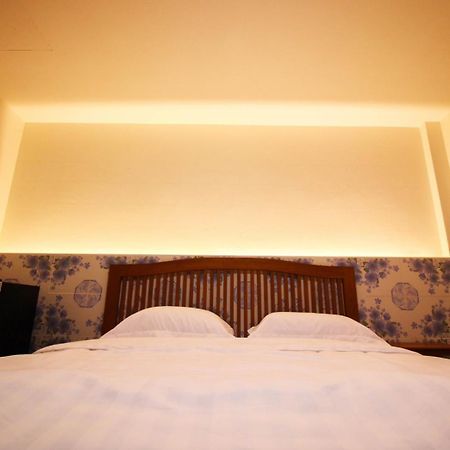 Bk Hotel Mae Sariang Dış mekan fotoğraf